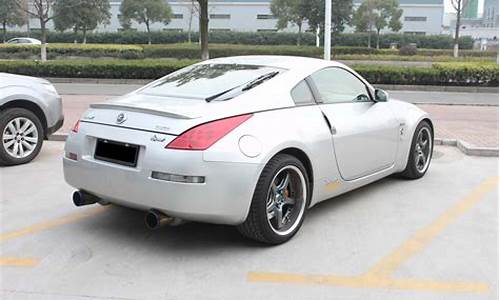 尼桑350z_尼桑350z多少钱